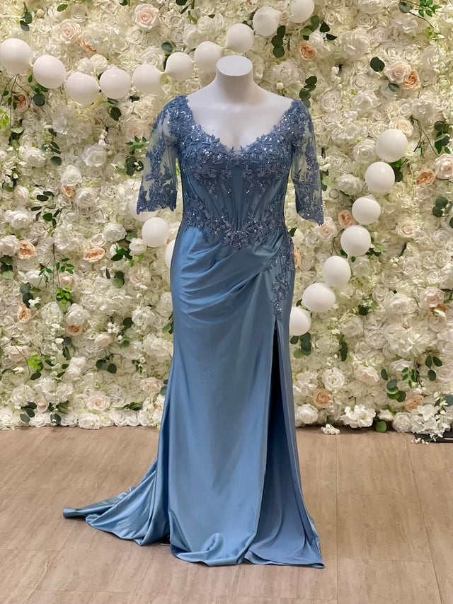 green emerald velvet dress Amazon.com: Purple Mother of The Groom Dresses for Fall Wedding Tea Length  2 Pieces Beaded Appliques Chiffon Party Dress with Jacket, US 22w : Clothing,  Shoes & Jewelry